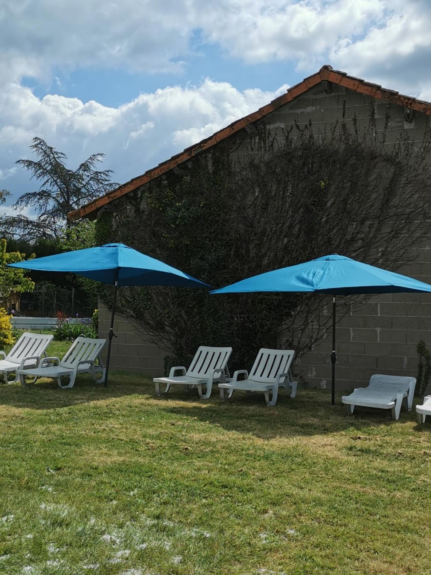 Tranquille Vienne Gites A Chirac Dept Charente 외부 사진