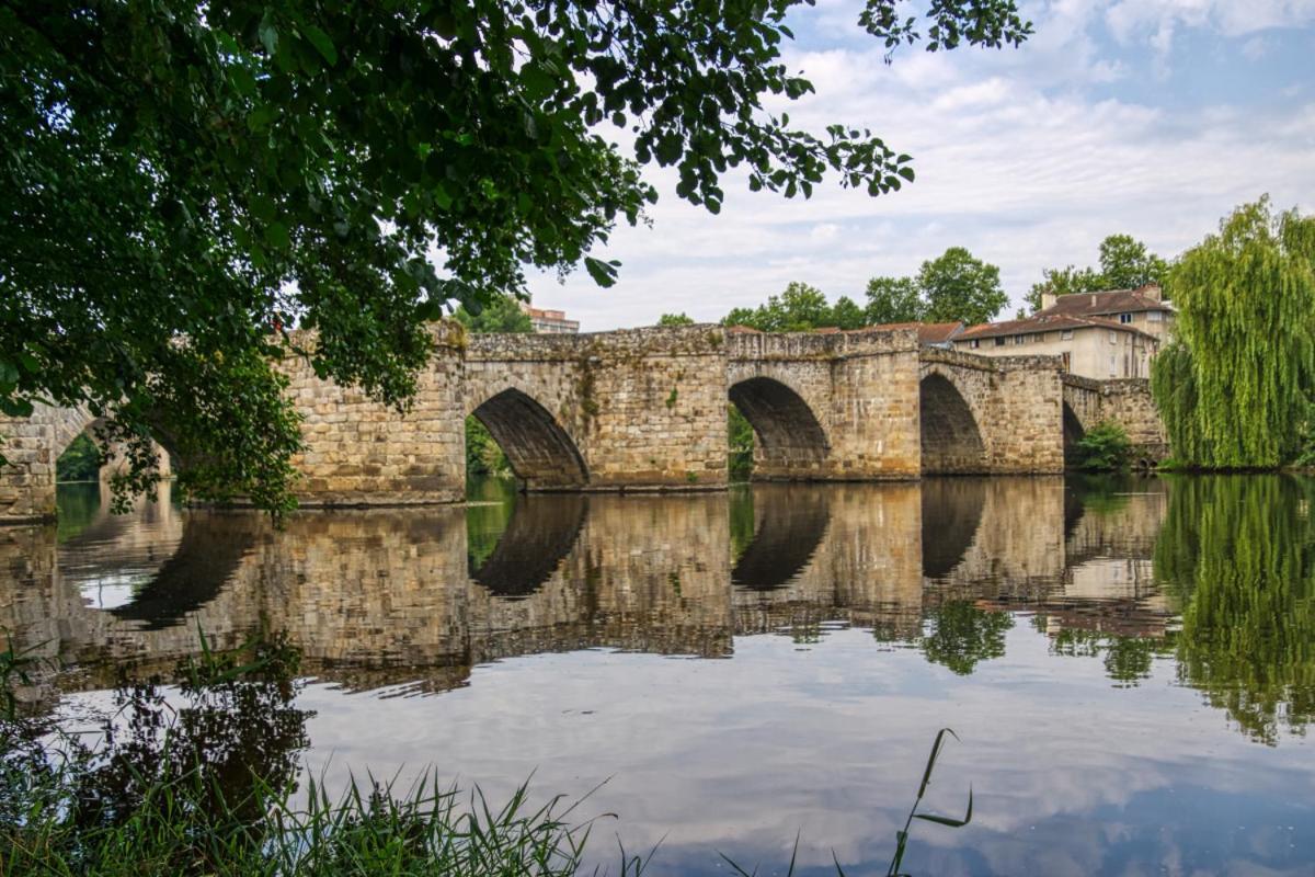 Tranquille Vienne Gites A Chirac Dept Charente 외부 사진